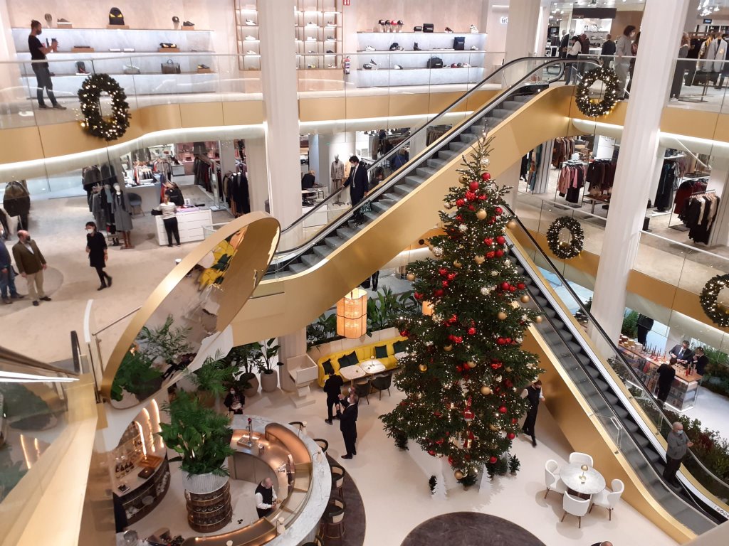 Retail y Horeca Base x Altura