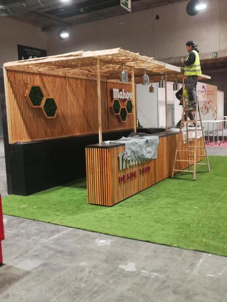 Retail y Horeca Base x Altura